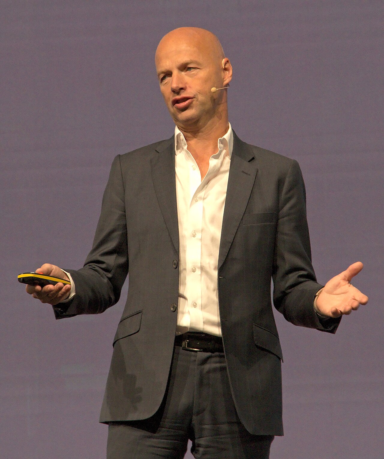 Portrait of Sebastian Thrun.